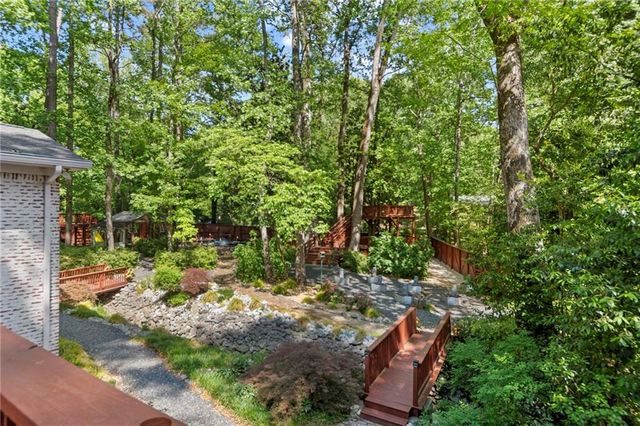 3961 Cloudland Drive SE, Smyrna, GA 30082