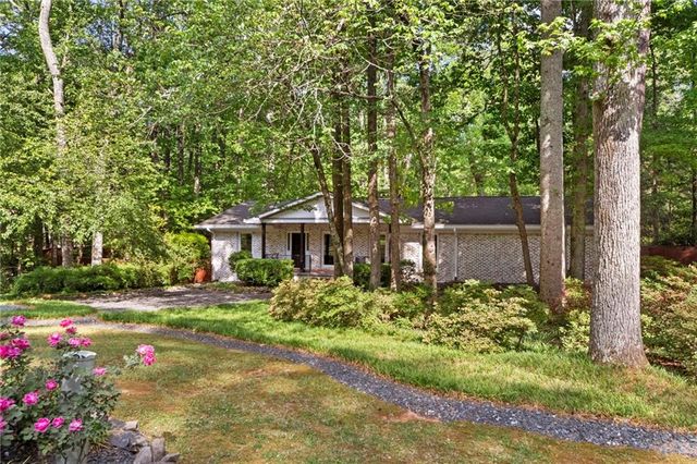 3961 Cloudland Drive SE, Smyrna, GA 30082