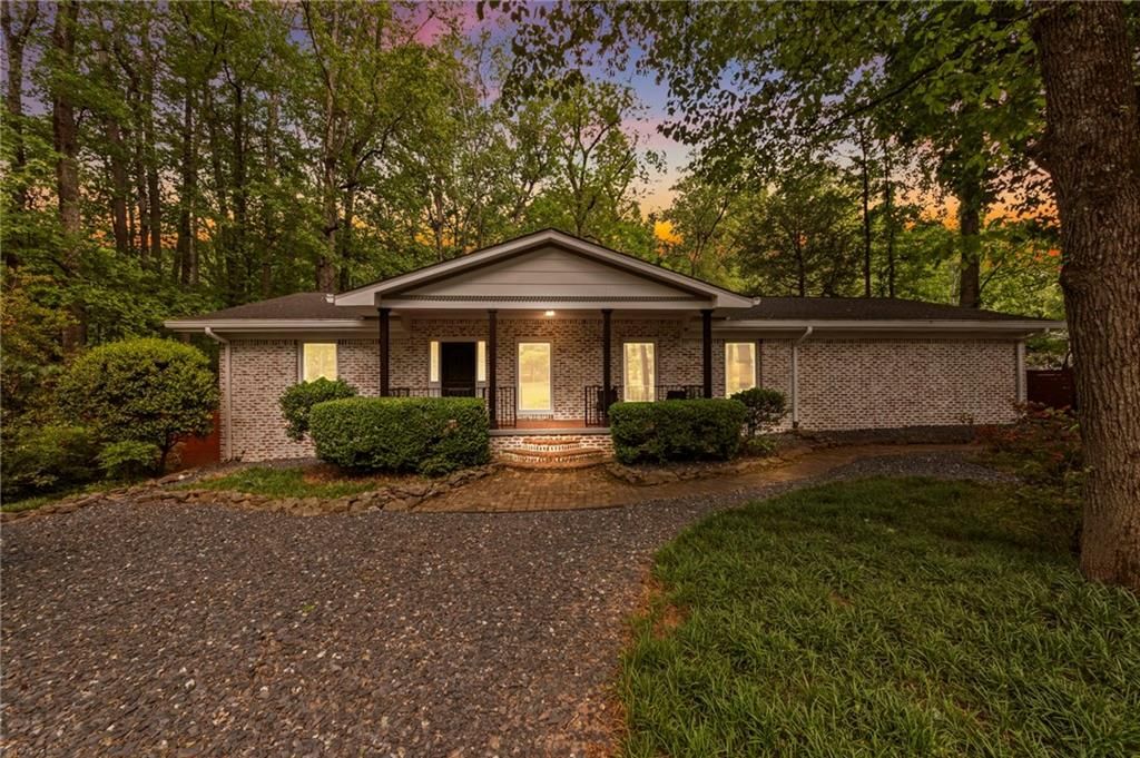 3961 Cloudland Drive SE, Smyrna, GA 30082