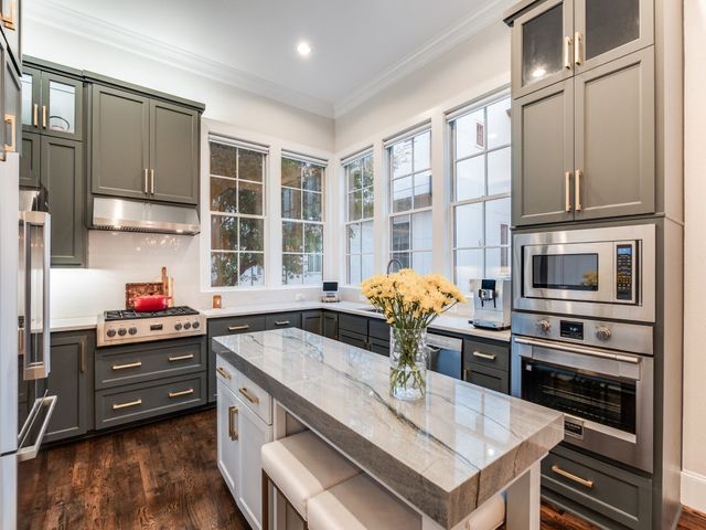 2147 Minehampton Lane, Dallas, TX 75201