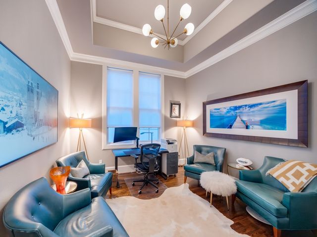 2147 Minehampton Lane, Dallas, TX 75201