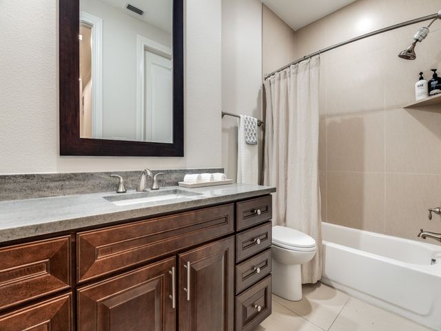 2147 Minehampton Lane, Dallas, TX 75201