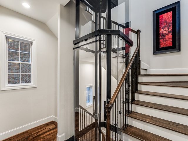 2147 Minehampton Lane, Dallas, TX 75201