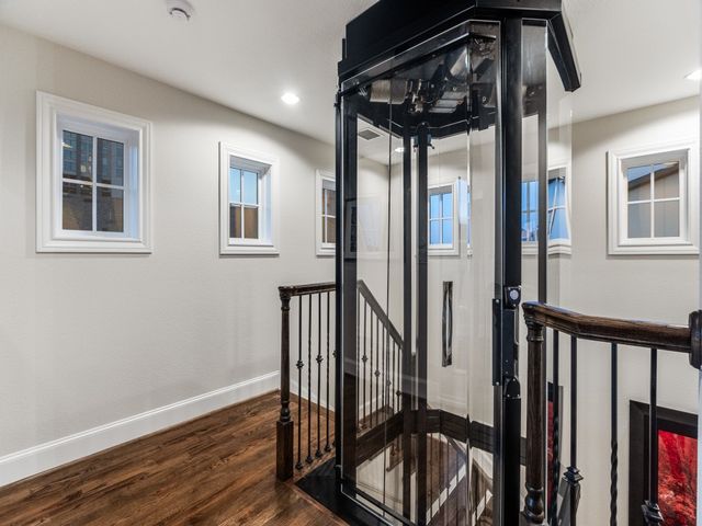 2147 Minehampton Lane, Dallas, TX 75201