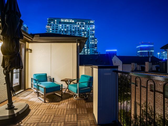 2147 Minehampton Lane, Dallas, TX 75201