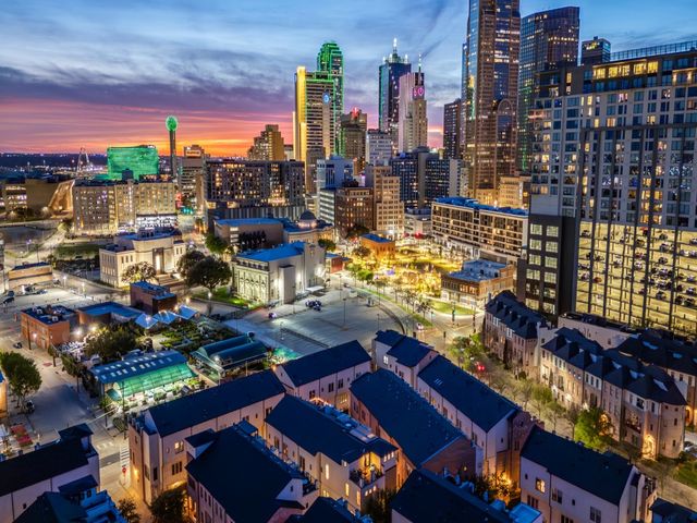 2147 Minehampton Lane, Dallas, TX 75201