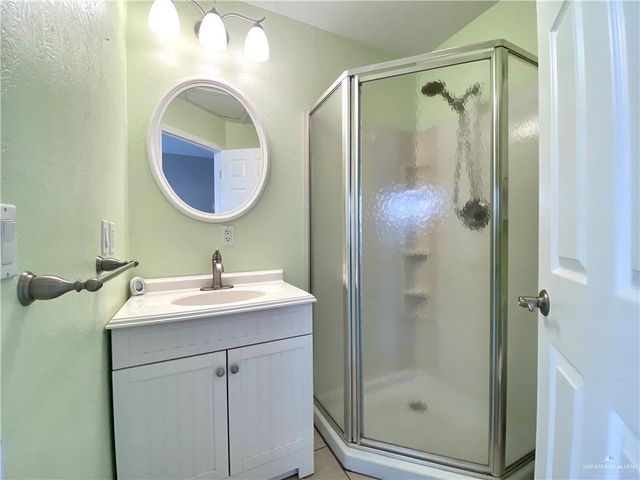 3906 Lark Drive, Mission, TX 78572