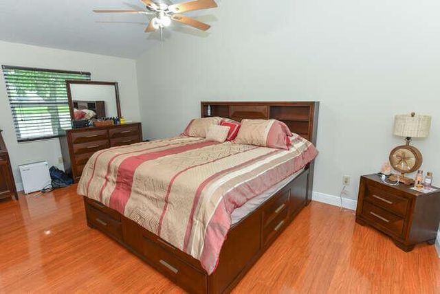 1817 Stonehaven Drive, Boynton Beach, FL 33436