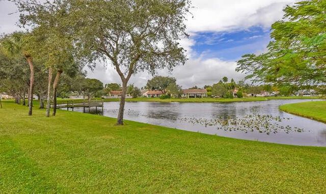 1817 Stonehaven Drive, Boynton Beach, FL 33436