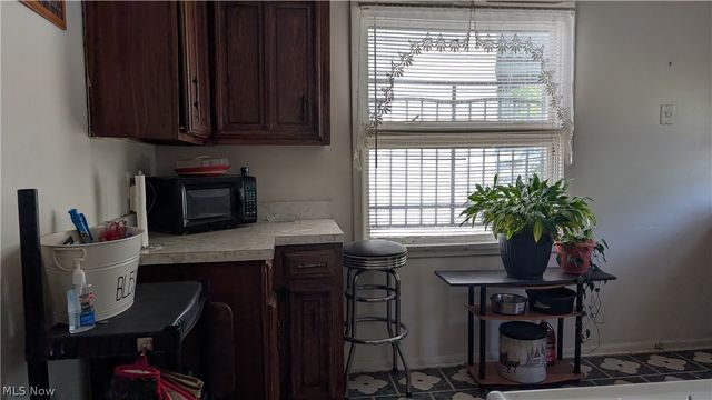 14909 Lotus Drive, Cleveland, OH 44128