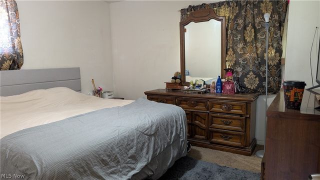 14909 Lotus Drive, Cleveland, OH 44128
