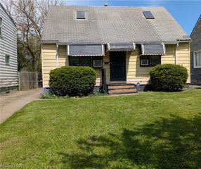 14909 Lotus Drive, Cleveland, OH 44128