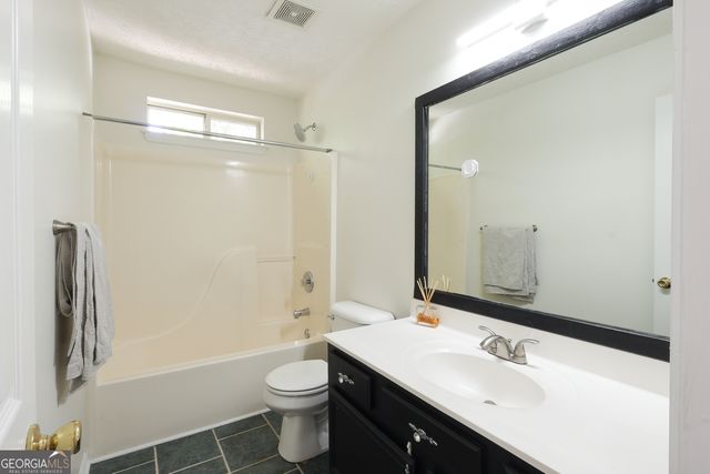 514 Clearwater Cove, Peachtree City, GA 30269