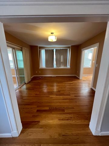 102-104 Varnum St 1, Arlington, MA 02474
