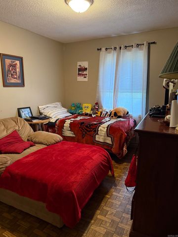 810 E 8th Street, Rector, AR 72461