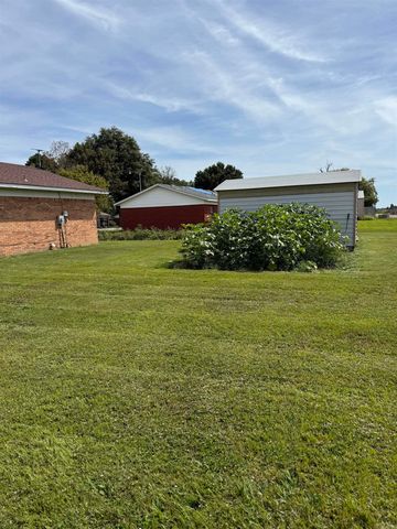 810 E 8th Street, Rector, AR 72461