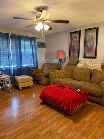 810 E 8th Street, Rector, AR 72461