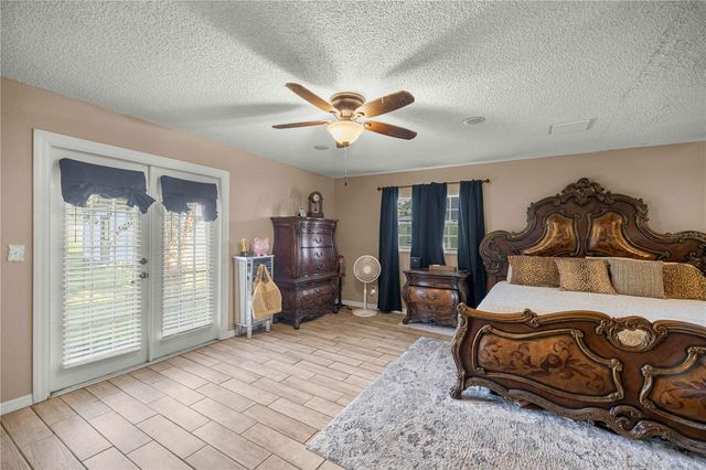 1166 SE 44TH AVENUE, Ocala, FL 34471