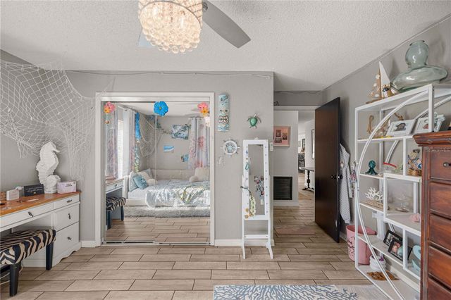 1166 SE 44TH AVENUE, Ocala, FL 34471
