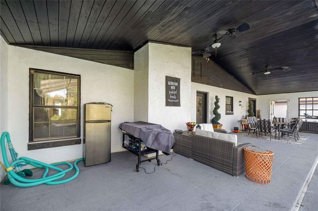 1166 SE 44TH AVENUE, Ocala, FL 34471