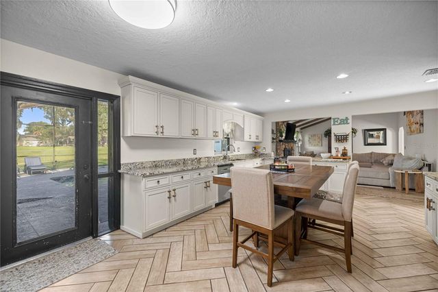 1166 SE 44TH AVENUE, Ocala, FL 34471