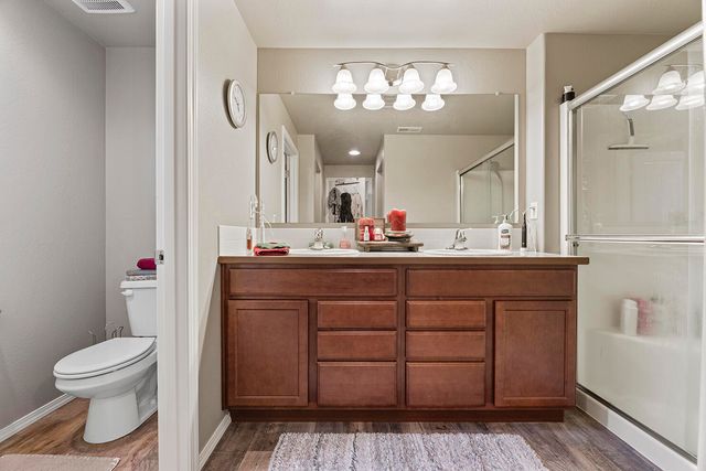 2033 Milton Lane, Medford, OR 97501