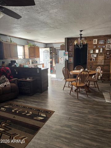 645 W NORTHERN Avenue, Coolidge, AZ 85128