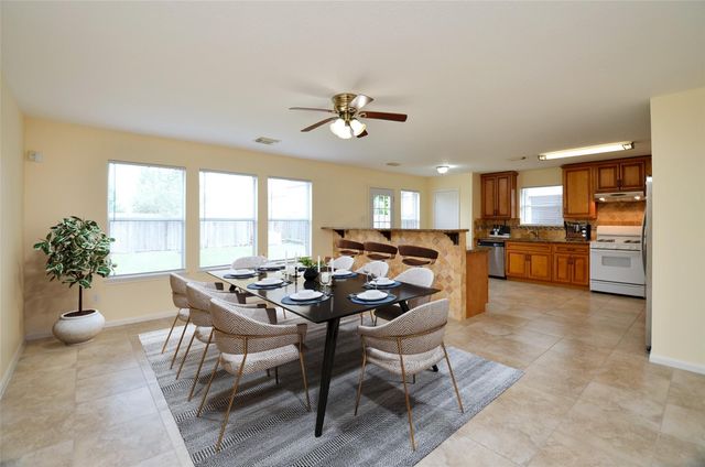 3907 Pebble Garden Lane, Katy, TX 77449