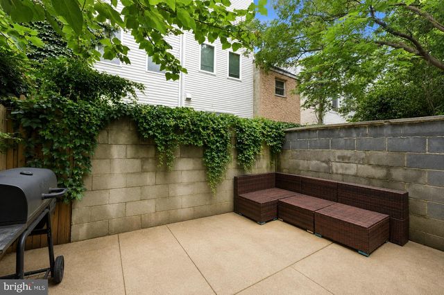 623 MCKEAN ST, Philadelphia, PA 19148