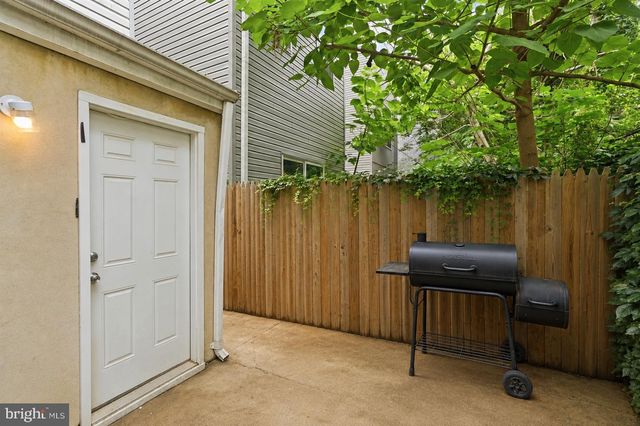 623 MCKEAN ST, Philadelphia, PA 19148