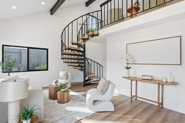 4375 Calle De Vida, San Diego, CA 92124