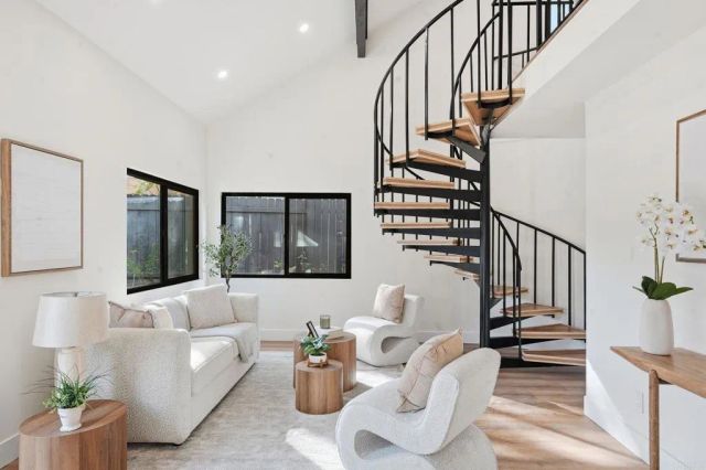 4375 Calle De Vida, San Diego, CA 92124