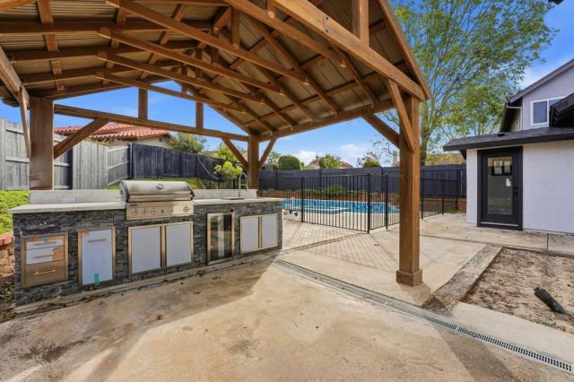 4375 Calle De Vida, San Diego, CA 92124