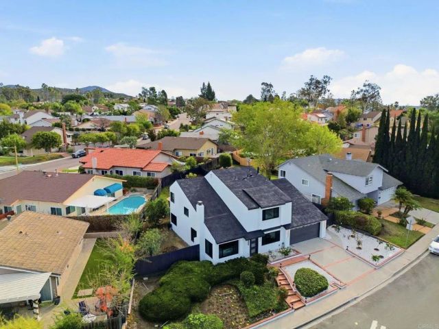 4375 Calle De Vida, San Diego, CA 92124