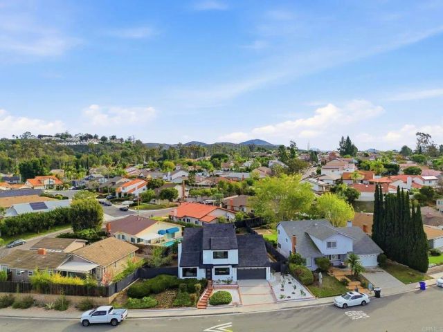 4375 Calle De Vida, San Diego, CA 92124