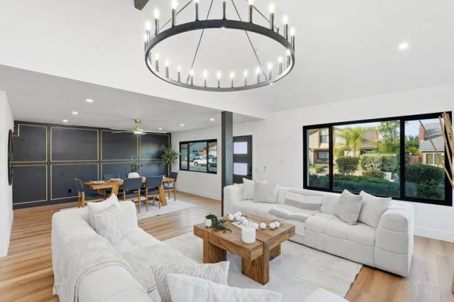 4375 Calle De Vida, San Diego, CA 92124