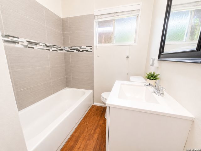 1536 W Hollywood Ave Unit 1538, San Antonio, TX 78201