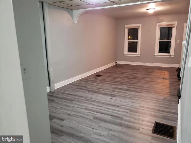 77 BREUNIG AVE, Trenton, NJ 08638