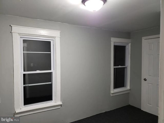 77 BREUNIG AVE, Trenton, NJ 08638