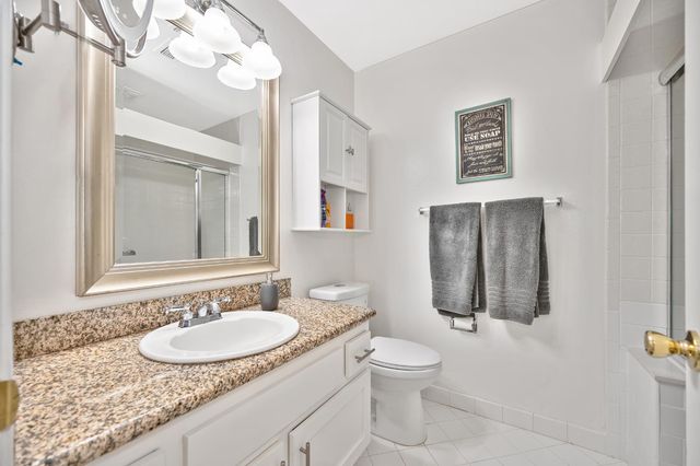 1257 Vanderbilt Way, Sacramento, CA 95825