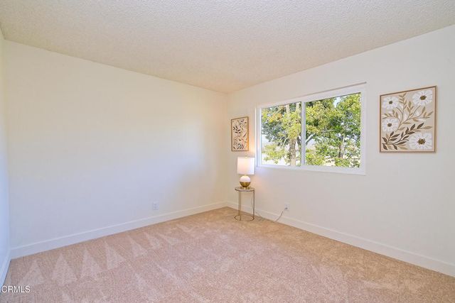284 Bent Twig Avenue, Camarillo, CA 93012