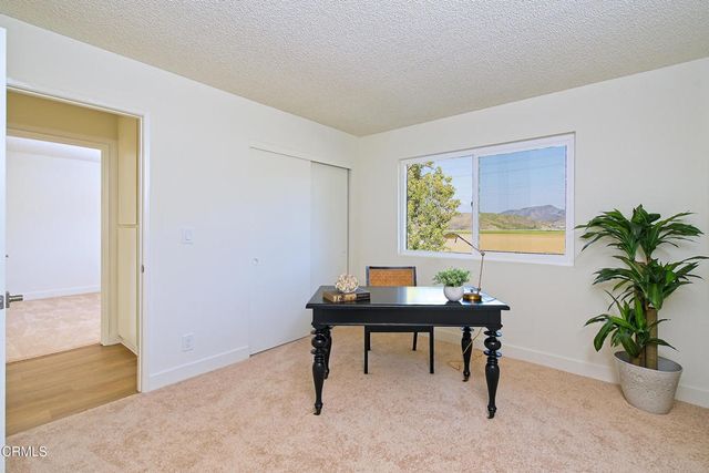 284 Bent Twig Avenue, Camarillo, CA 93012