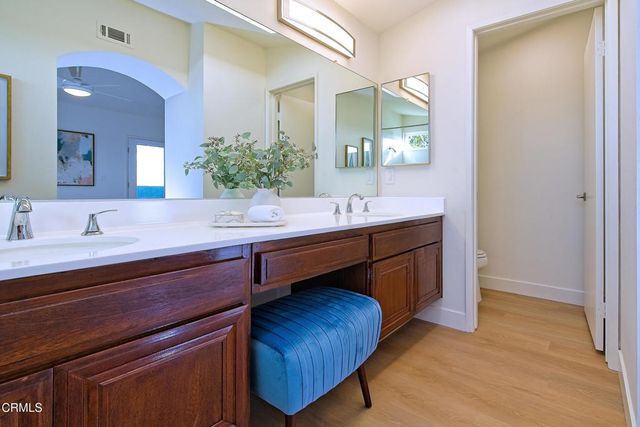 284 Bent Twig Avenue, Camarillo, CA 93012