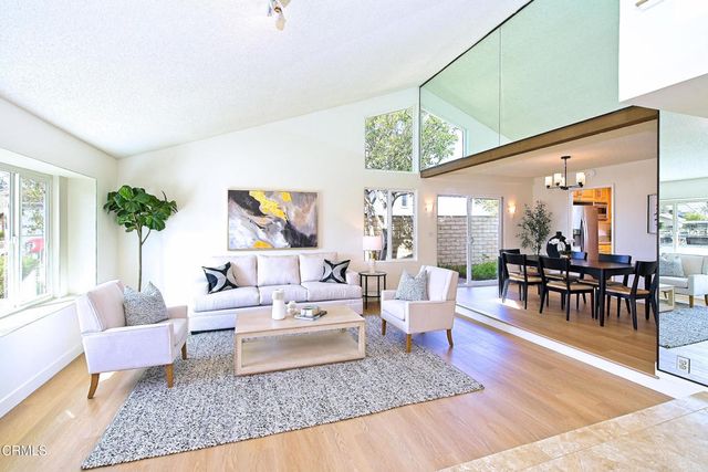284 Bent Twig Avenue, Camarillo, CA 93012
