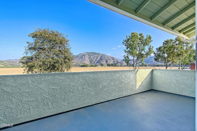 284 Bent Twig Avenue, Camarillo, CA 93012