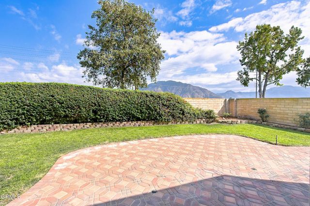 284 Bent Twig Avenue, Camarillo, CA 93012