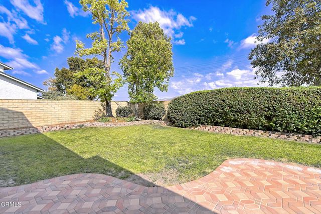 284 Bent Twig Avenue, Camarillo, CA 93012