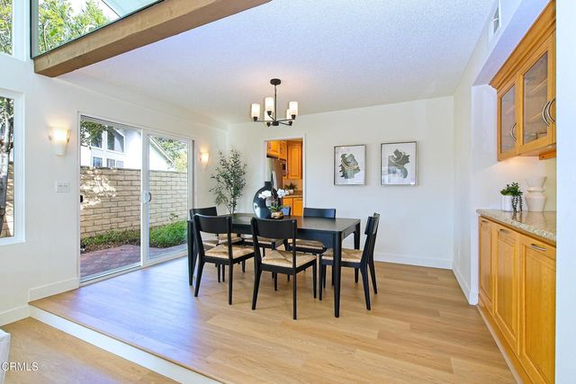 284 Bent Twig Avenue, Camarillo, CA 93012