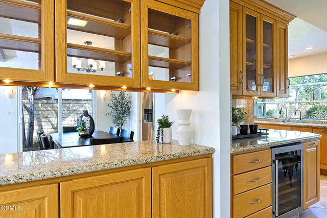 284 Bent Twig Avenue, Camarillo, CA 93012