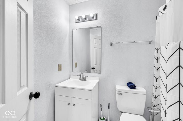 12601 Loyalty Drive, Fishers, IN 46037